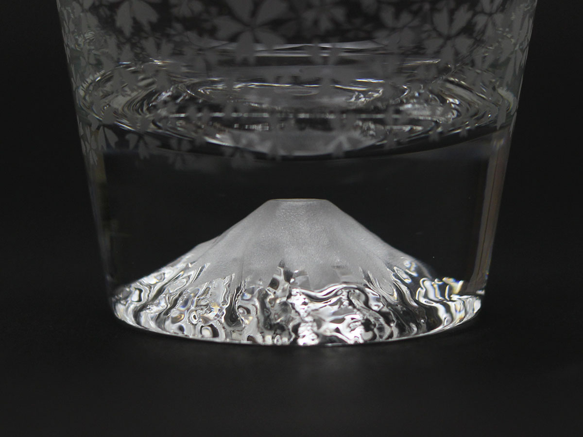 HIRO GLASS SAND BLAST ART